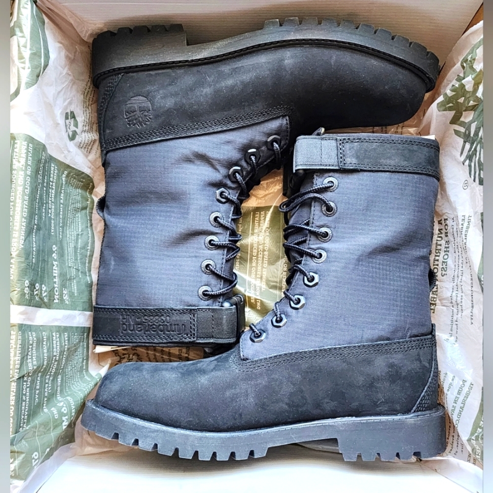 🔥 BRAND 🆕️ - "Limited Release" - Timberland YOUTH Boots 🔥🔥